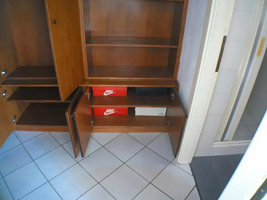 Immagine 19 di Appartamento in vendita  a Carrara