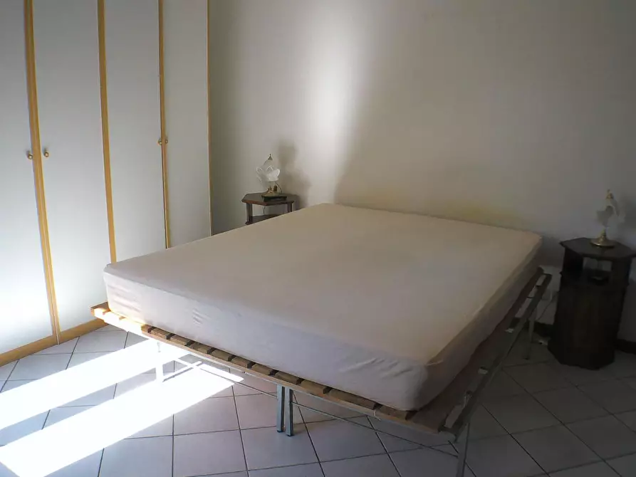 Immagine 15 di Appartamento in vendita  a Carrara