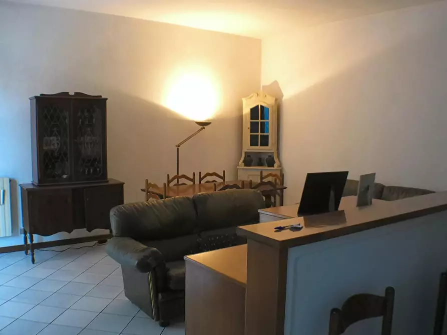 Immagine 12 di Appartamento in vendita  a Carrara