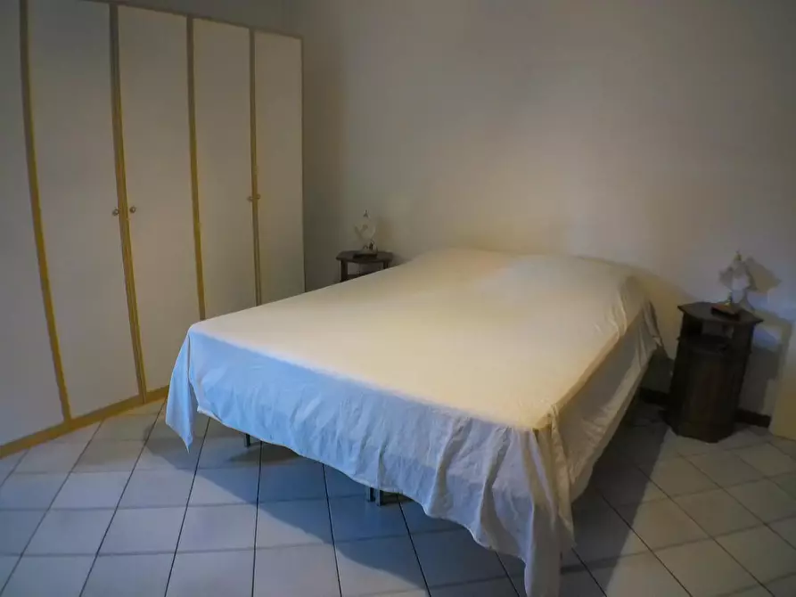 Immagine 5 di Appartamento in vendita  a Carrara