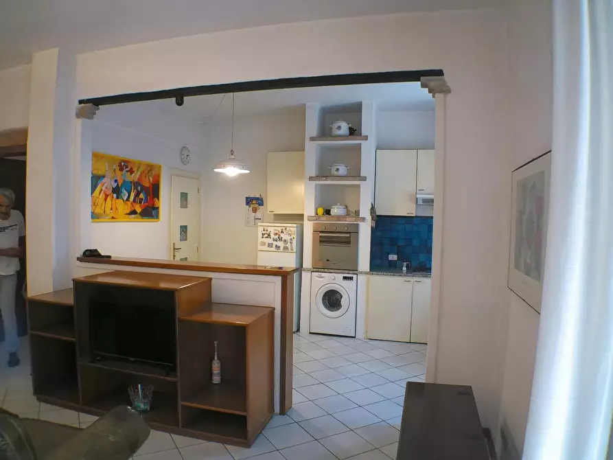 Immagine 40 di Appartamento in vendita  a Carrara