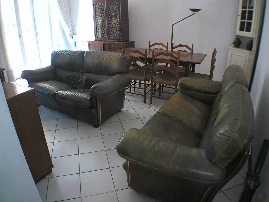 Immagine 28 di Appartamento in vendita  a Carrara