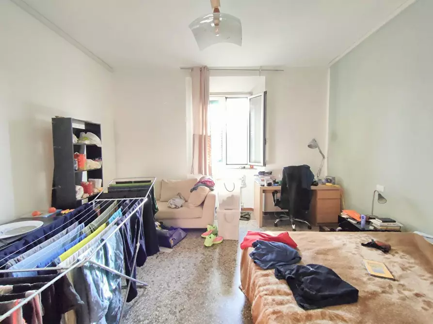 Immagine 15 di Appartamento in vendita  a Pisa