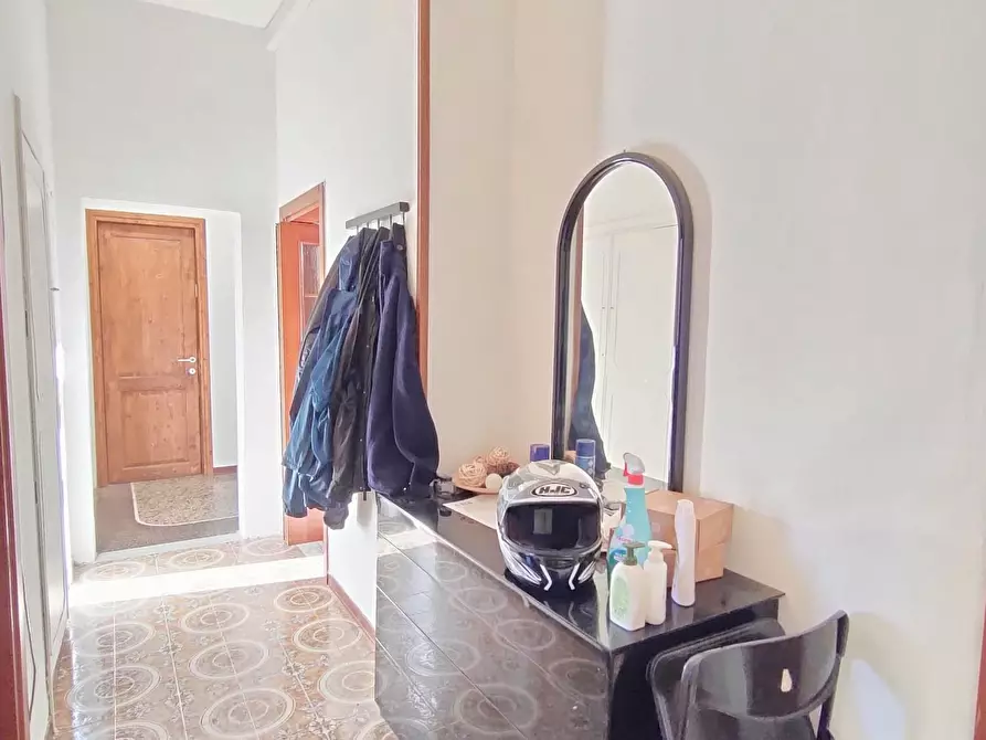 Immagine 1 di Appartamento in vendita  a Pisa