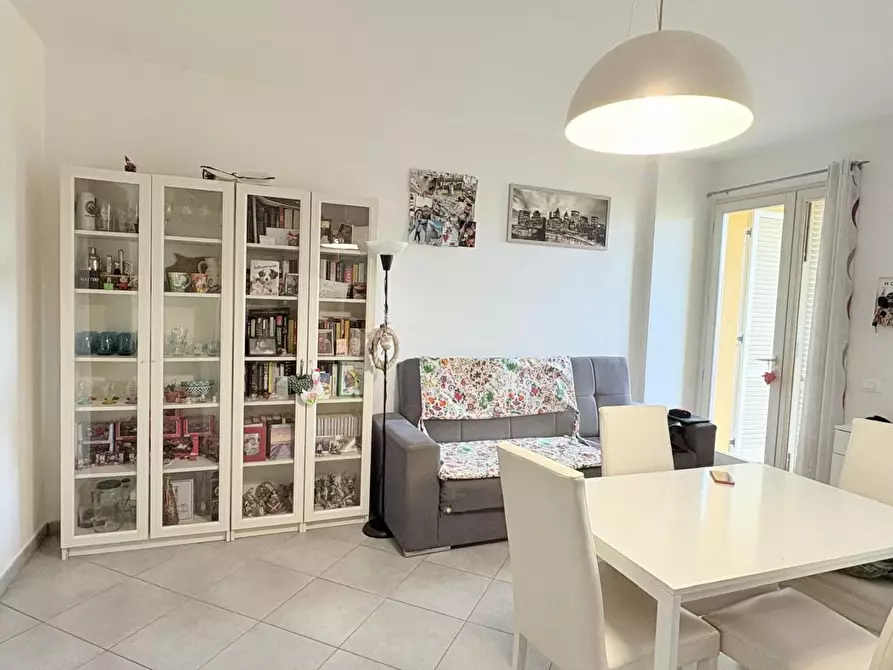 Immagine 4 di Appartamento in vendita  a Cecina