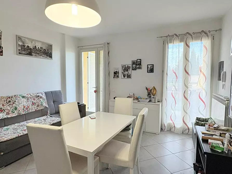 Immagine 5 di Appartamento in vendita  a Cecina