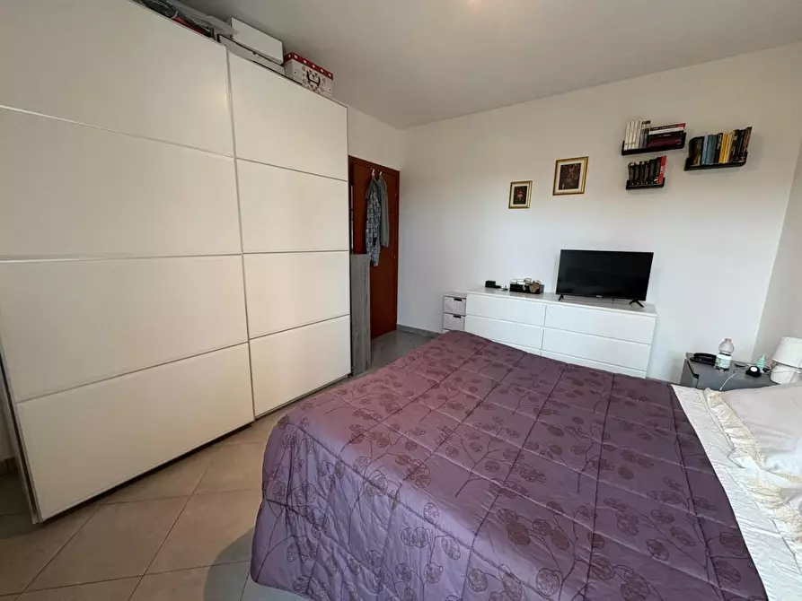 Immagine 11 di Appartamento in vendita  a Cecina