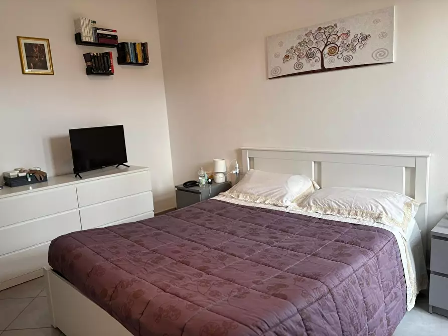 Immagine 10 di Appartamento in vendita  a Cecina