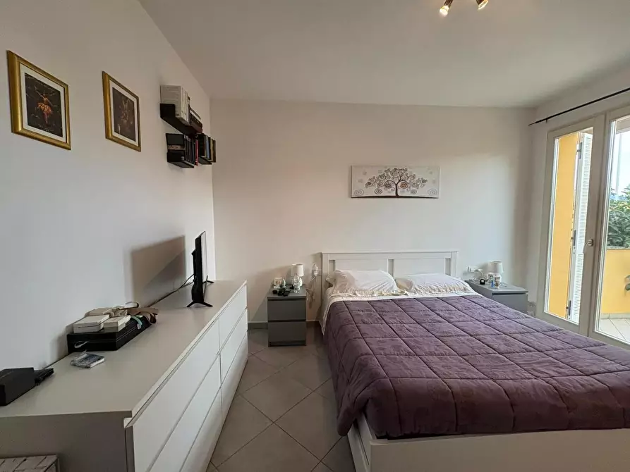 Immagine 12 di Appartamento in vendita  a Cecina