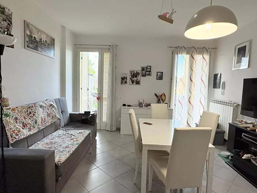 Immagine 1 di Appartamento in vendita  a Cecina