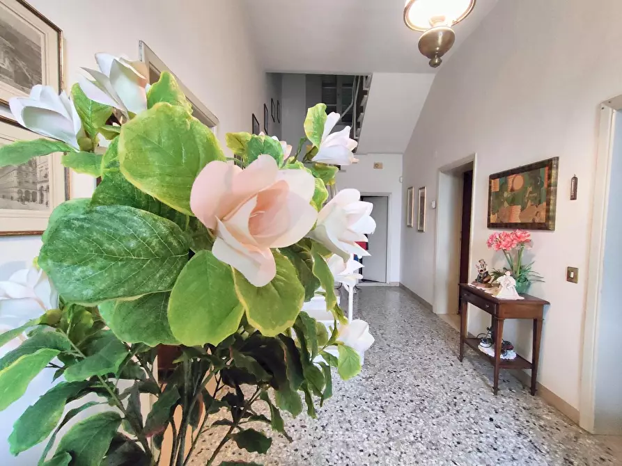 Immagine 10 di Casa indipendente in vendita  a San Giuliano Terme