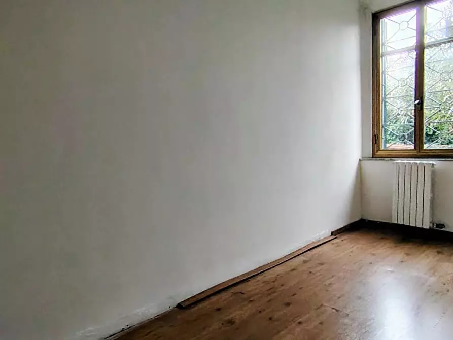 Immagine 7 di Casa bifamiliare in vendita  a Pontedera