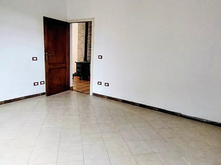 Immagine 14 di Casa bifamiliare in vendita  a Pontedera