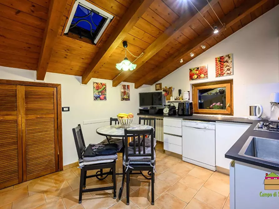 Immagine 12 di Mansarda in vendita  a La Spezia