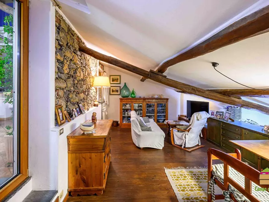 Immagine 7 di Mansarda in vendita  a La Spezia