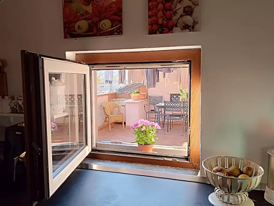 Immagine 6 di Mansarda in vendita  a La Spezia