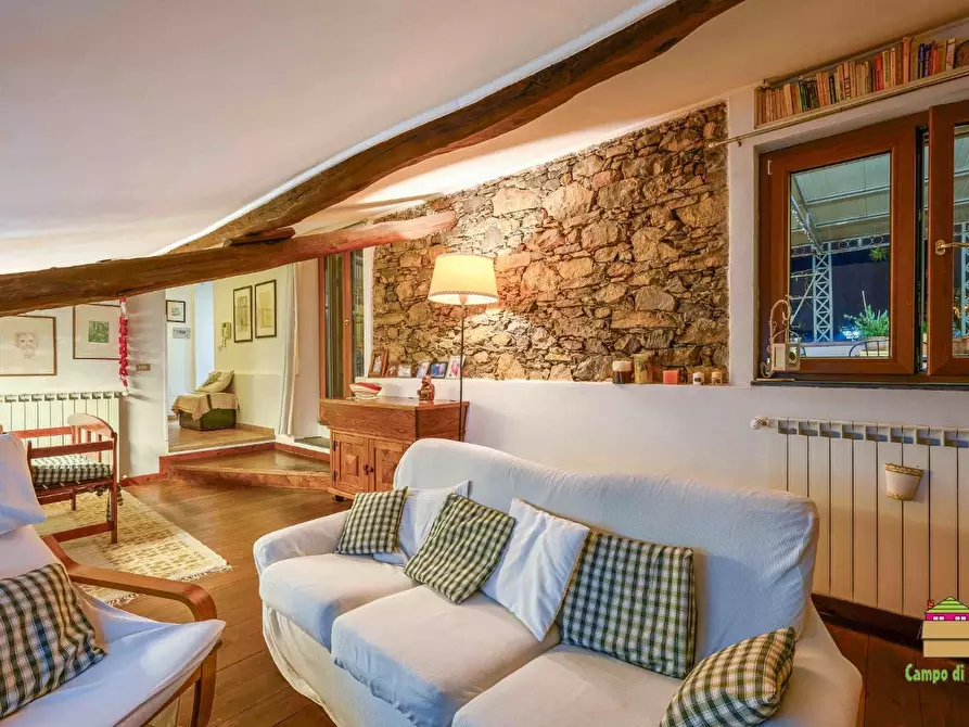 Immagine 9 di Mansarda in vendita  a La Spezia