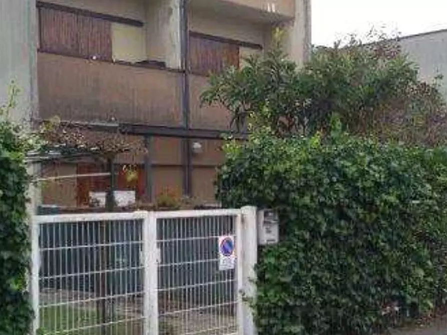 Immagine 4 di Appartamento in vendita  a Cesate