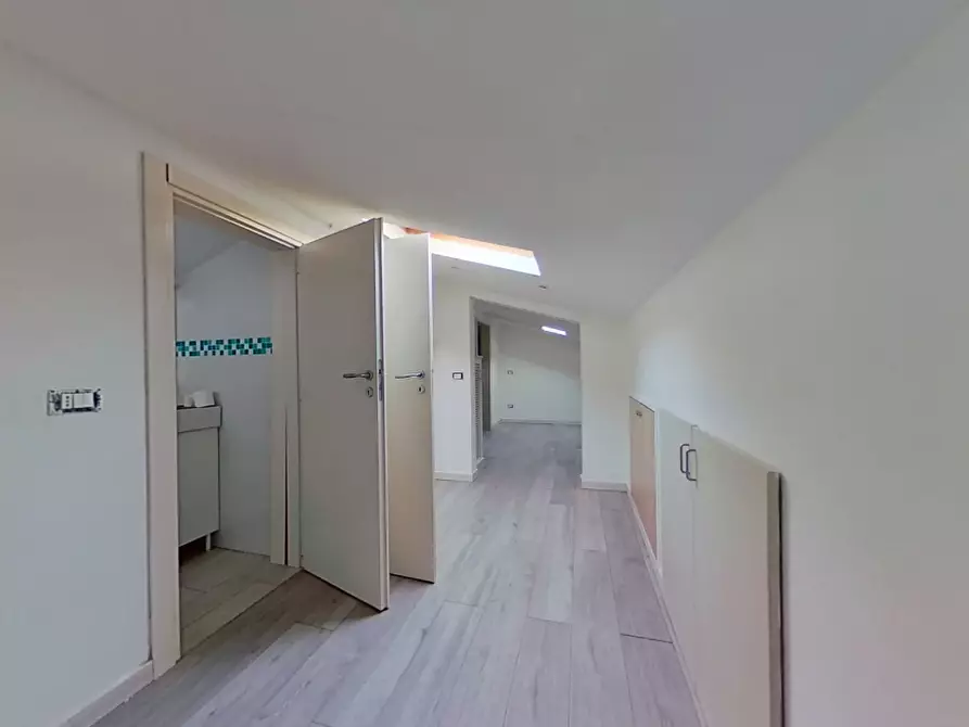 Immagine 22 di Terratetto in vendita  a Cascina