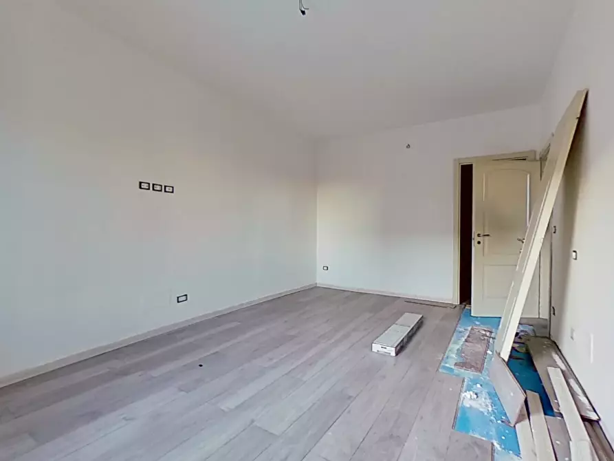 Immagine 13 di Terratetto in vendita  a Cascina