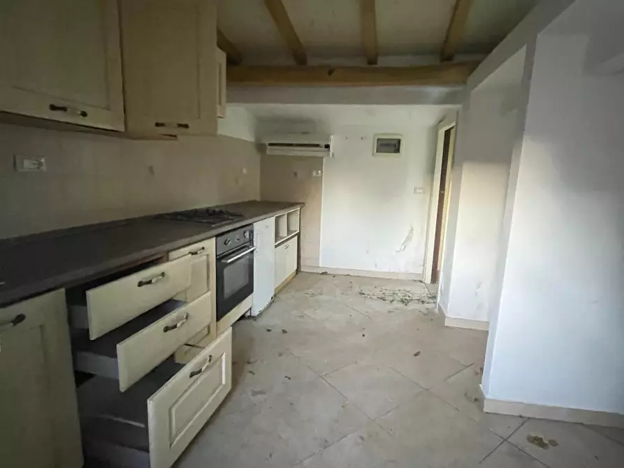 Immagine 30 di Terratetto in vendita  a Cascina