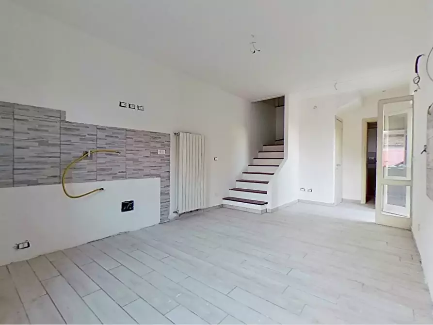 Immagine 4 di Terratetto in vendita  a Cascina