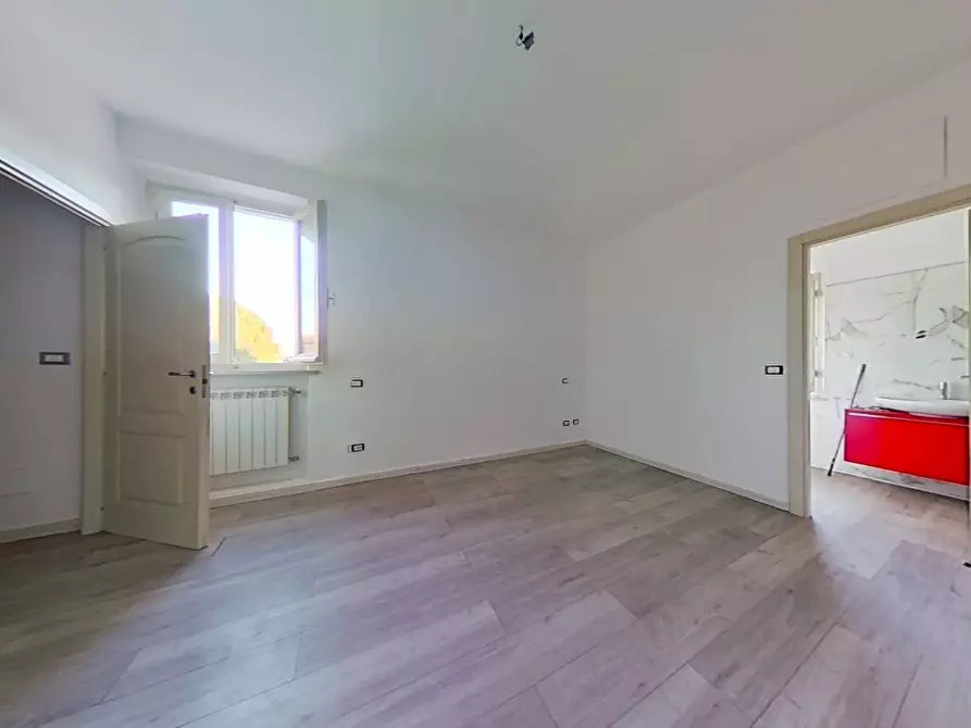 Immagine 10 di Terratetto in vendita  a Cascina