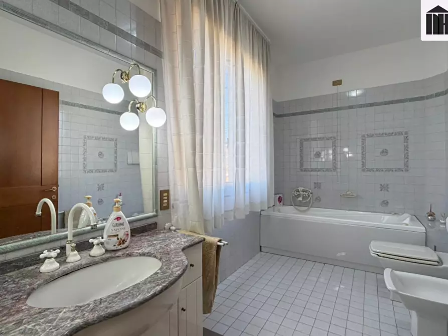 Immagine 22 di Villetta a schiera in vendita  a Santa Croce Sull'arno