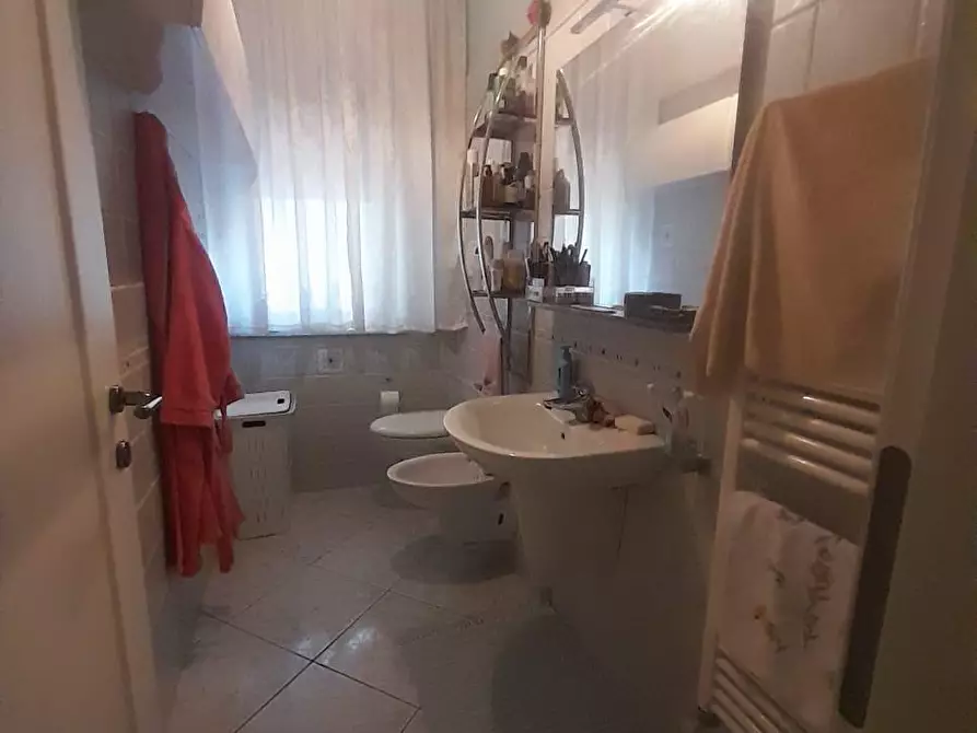 Immagine 14 di Appartamento in vendita  a Livorno