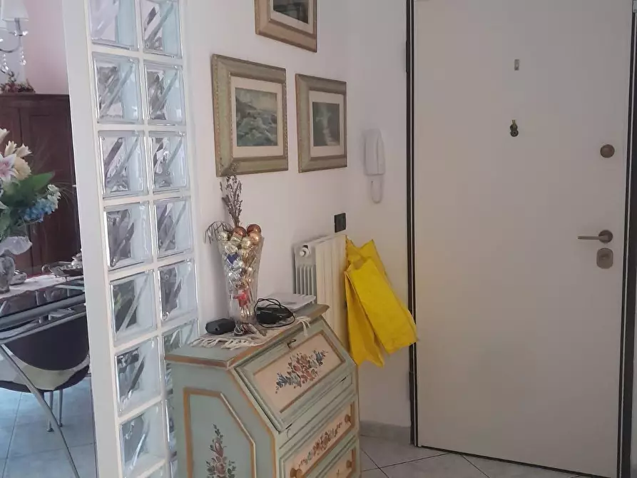 Immagine 3 di Appartamento in vendita  a Livorno