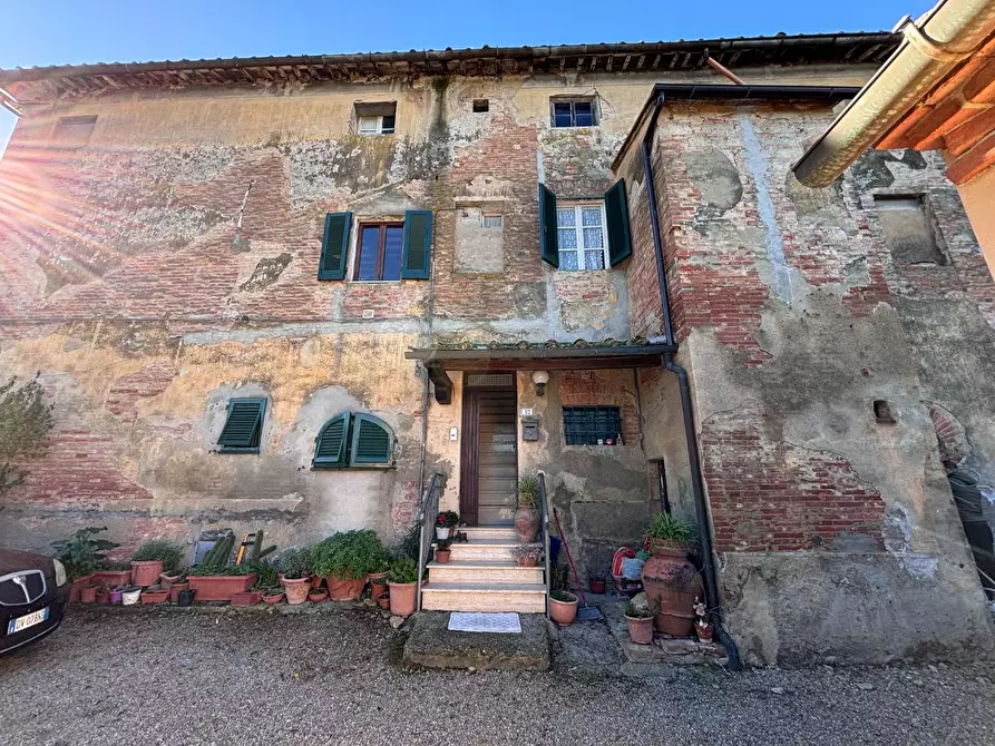 Immagine 23 di Porzione di casa in vendita  a Terricciola