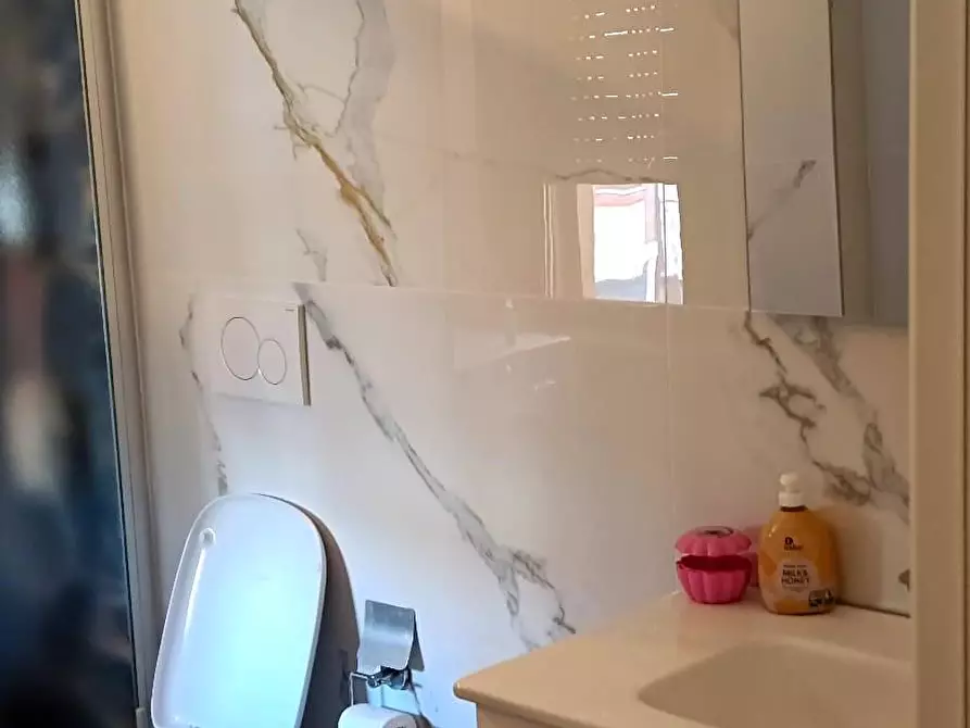 Immagine 20 di Appartamento in vendita  a Cascina