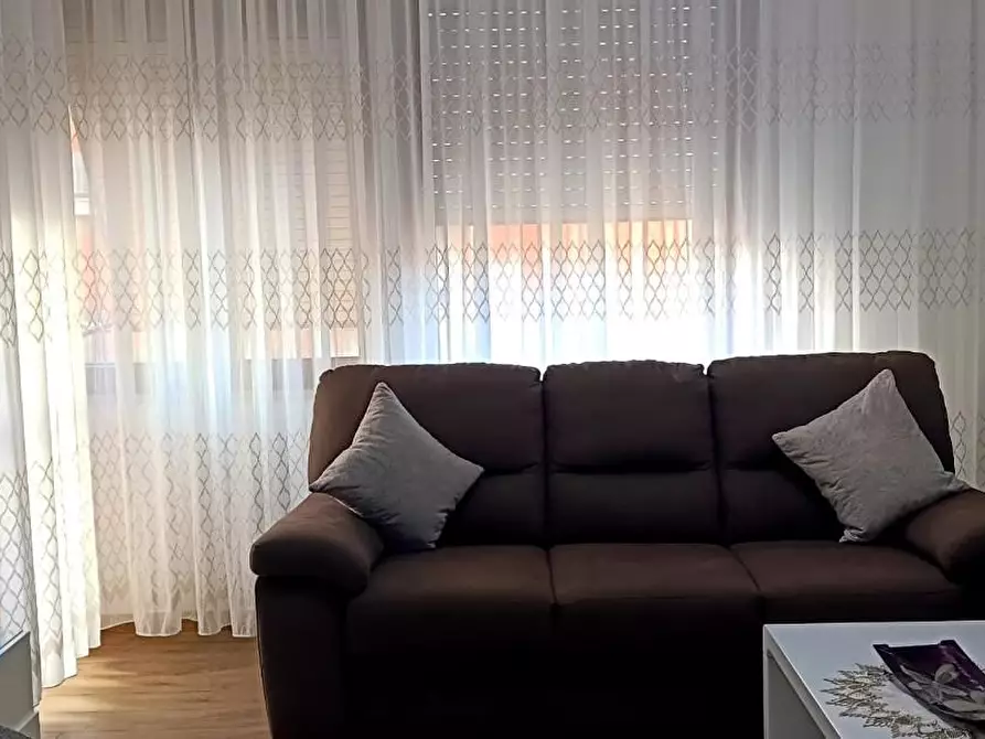 Immagine 1 di Appartamento in vendita  a Cascina