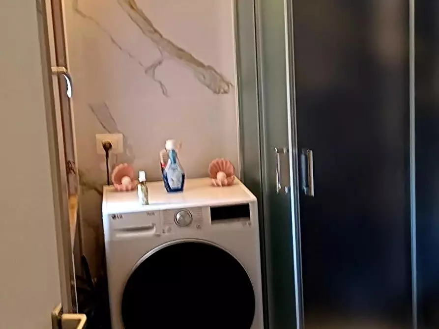 Immagine 21 di Appartamento in vendita  a Cascina