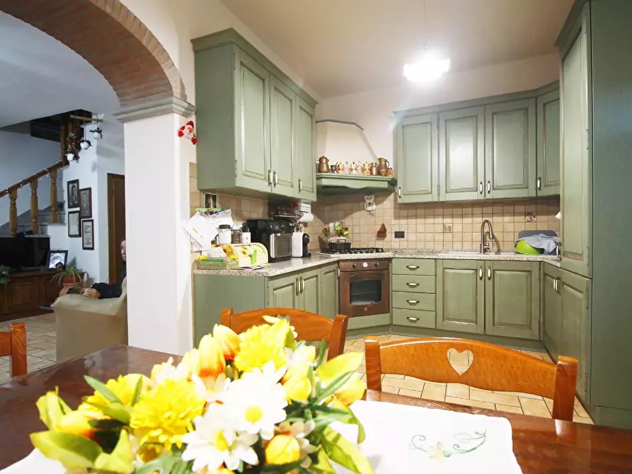 Immagine 8 di Casa colonica in vendita  a Cerreto Guidi