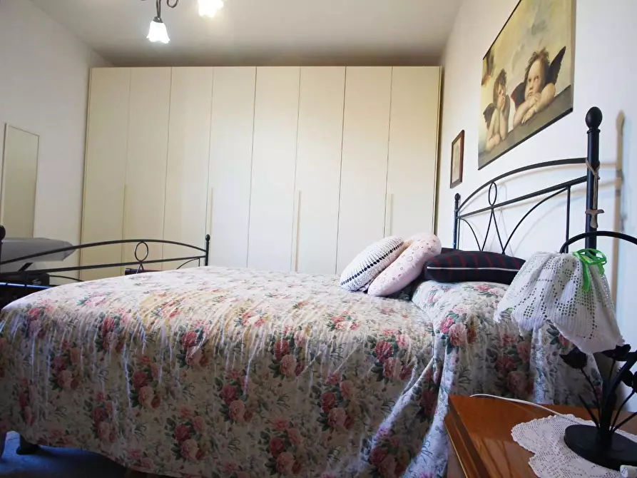 Immagine 19 di Casa colonica in vendita  a Cerreto Guidi