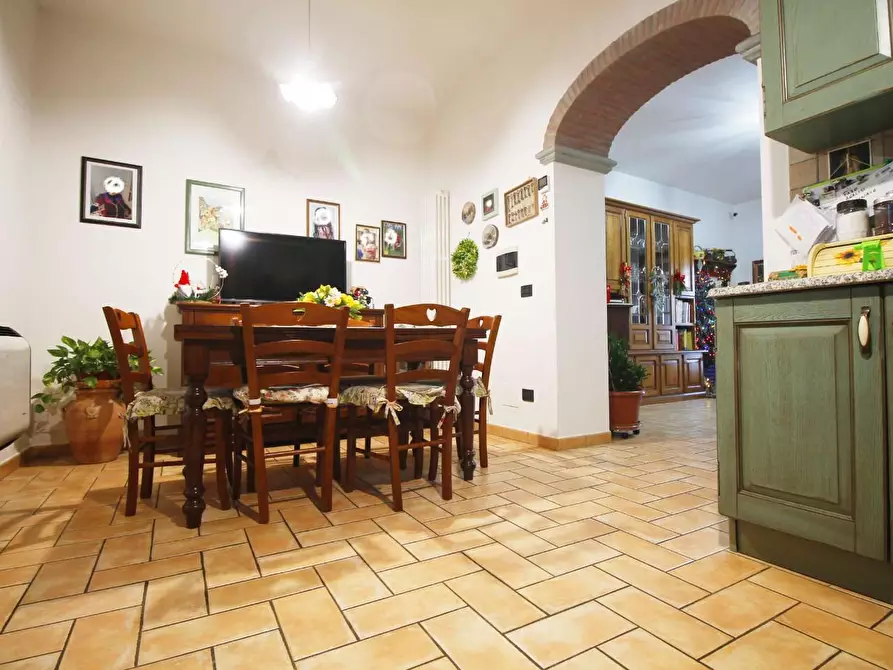 Immagine 11 di Casa colonica in vendita  a Cerreto Guidi