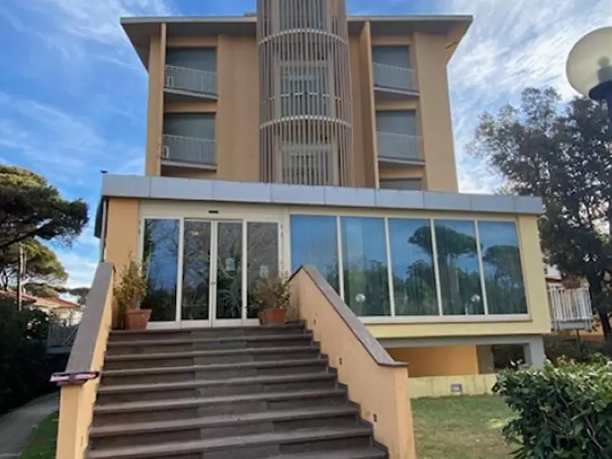 Immagine 2 di Albergo/B&B/Residence in vendita  a Pisa