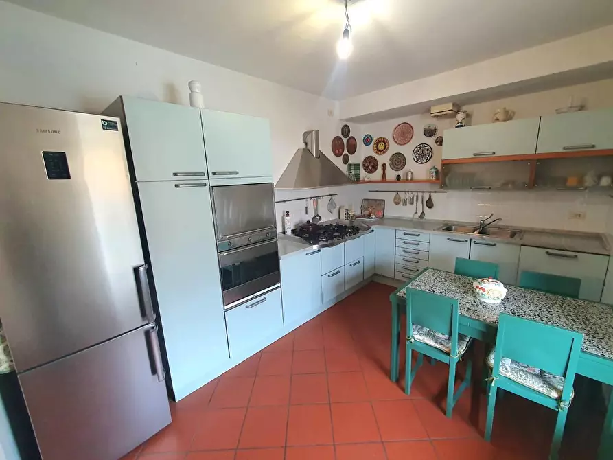 Immagine 11 di Terratetto in vendita  a Lucca