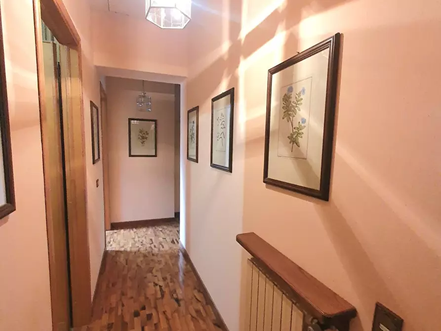 Immagine 19 di Terratetto in vendita  a Lucca