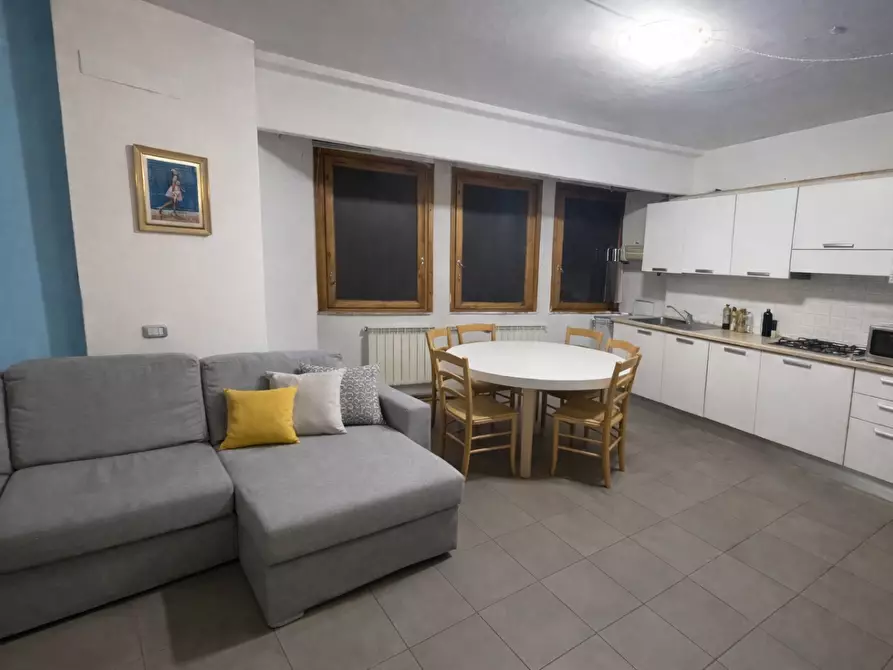 Immagine 2 di Appartamento in vendita  a Colle Di Val D'elsa