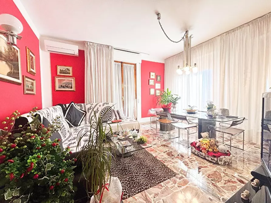 Immagine 14 di Appartamento in vendita  a Empoli