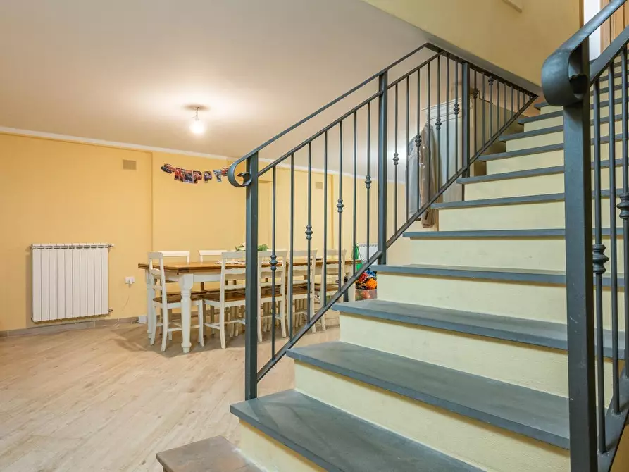 Immagine 17 di Villetta a schiera in vendita  a Crespina Lorenzana