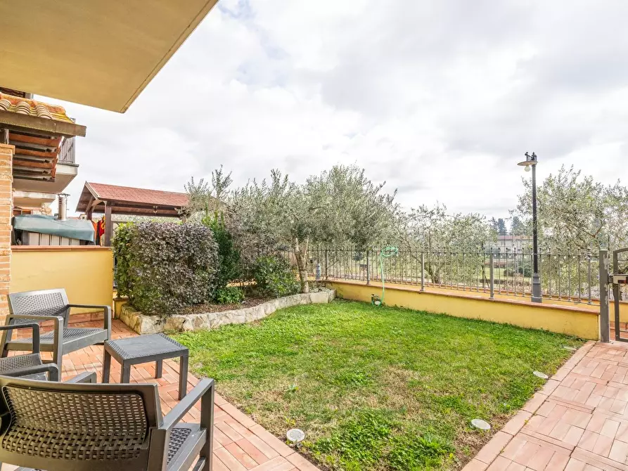 Immagine 32 di Villetta a schiera in vendita  a Crespina Lorenzana