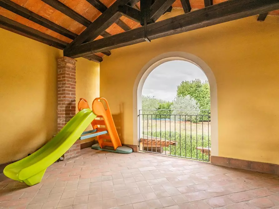 Immagine 36 di Villetta a schiera in vendita  a Crespina Lorenzana