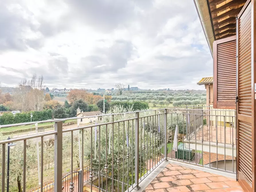 Immagine 48 di Villetta a schiera in vendita  a Crespina Lorenzana