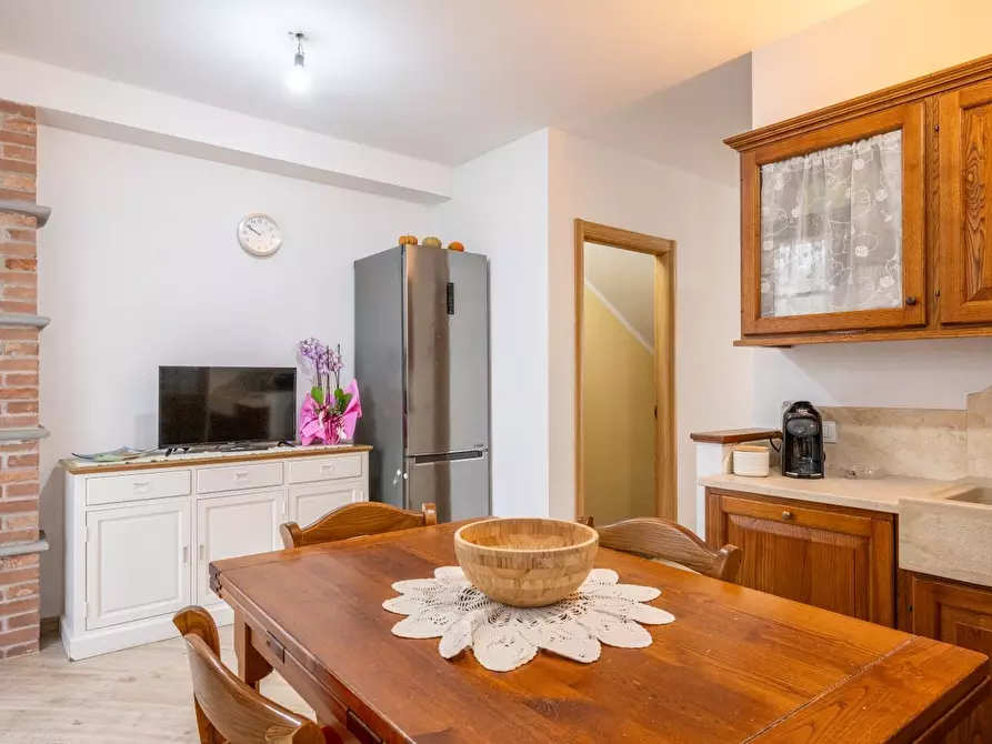 Immagine 11 di Villetta a schiera in vendita  a Crespina Lorenzana