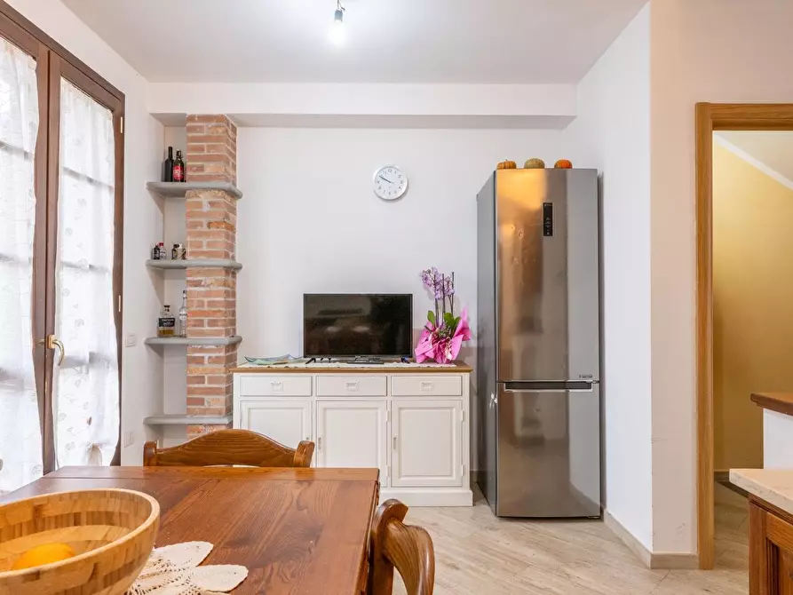 Immagine 13 di Villetta a schiera in vendita  a Crespina Lorenzana