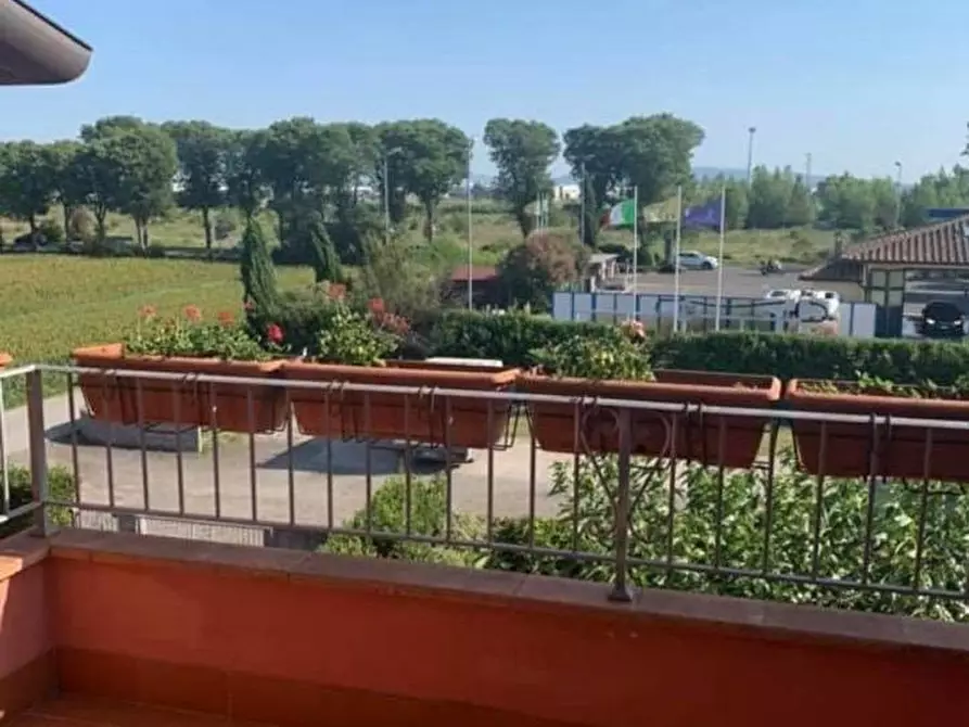 Immagine 25 di Appartamento in vendita  a Pontedera