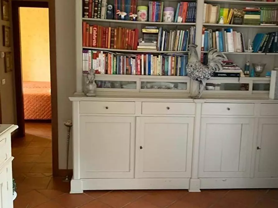 Immagine 14 di Appartamento in vendita  a Pontedera